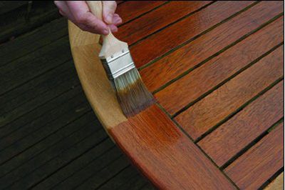 按成膜物質(zhì)劃分的木器涂料與家具膠的種類與特點